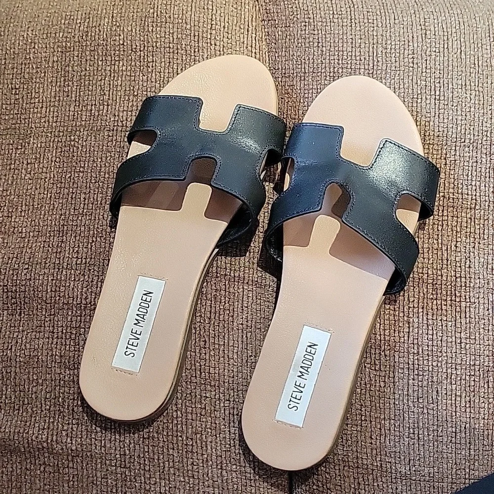 Steve Madden Sandals - Picture 6 of 10